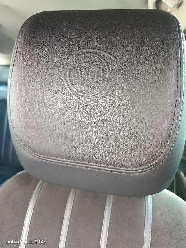 Usata Lancia Delta 120 CV (88 kW) 2010 Utilitaria