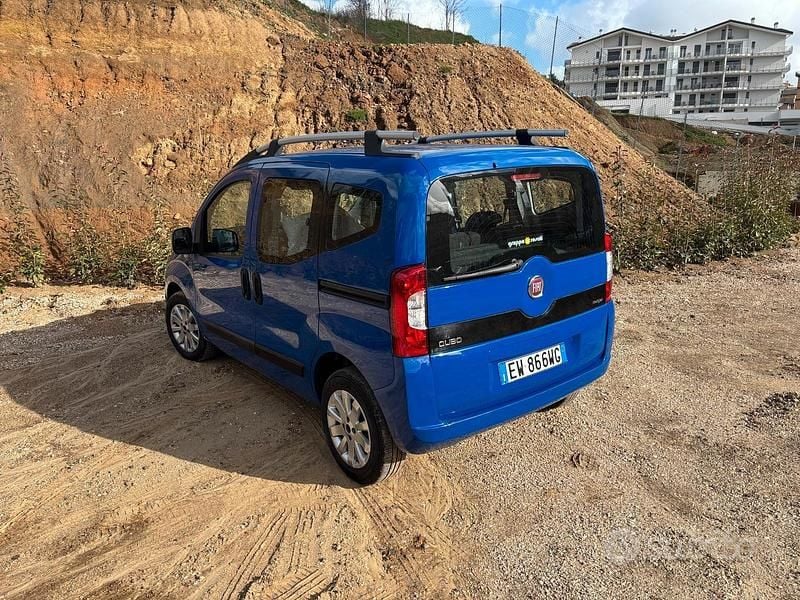 Usata Fiat Qubo Trekking 75 CV (55 kW) 2014 Blu Monovolume
