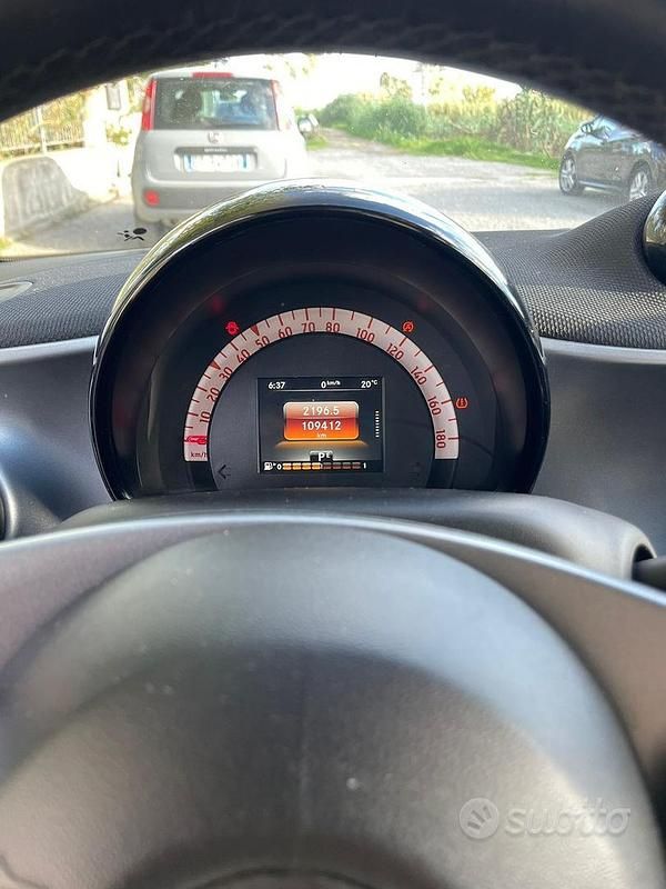 Nero Usata 2022 Smart ForFour Utilitaria | 10.800 € (Super prezzo) - Immagine 1/4