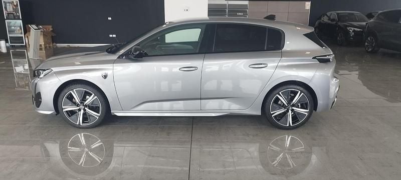 Usata Peugeot 308 GT 131 CV (96 kW) 2024 Grigio Utilitaria