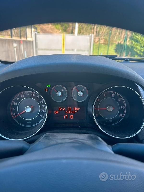 Usata Fiat Punto Evo 2011 Bianco Utilitaria