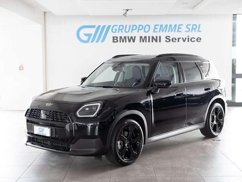 Midnight schwarz Usata 2025 Mini Cooper Countryman Classic SUV | 37.900 € (Super prezzo) - Immagine 1/4