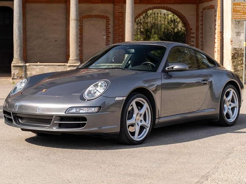 Usata Porsche 997 325 CV (239 kW) 2007 Seal grey metallic Coupé