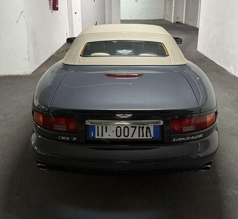 Usata Aston Martin DB7 420 CV (308 kW) 2002 Cabrio