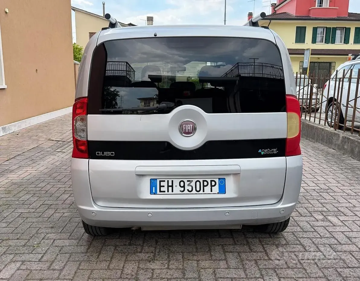 Usata Fiat Qubo Trekking 77 CV (56 kW) 2011 Grigio Monovolume