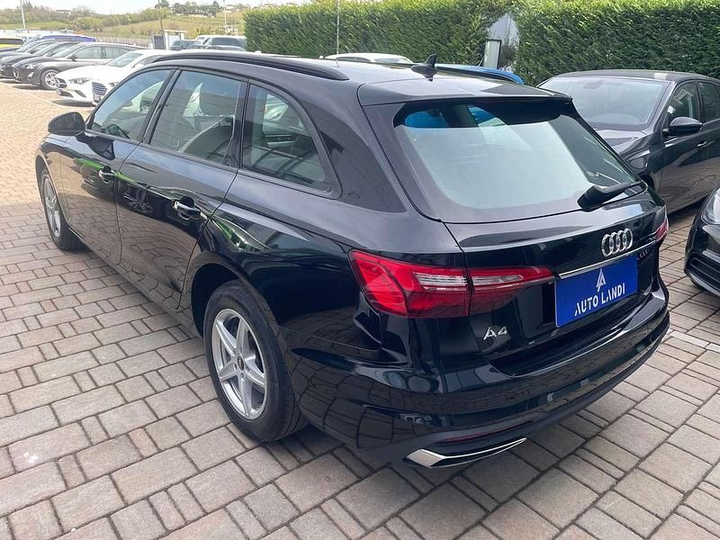Usata Audi A4 Business 136 CV (100 kW) 2020 Nero Station wagon