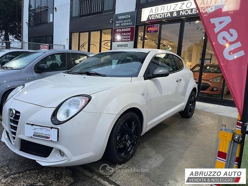 Usata Alfa Romeo MiTo 86 CV (63 kW) 2015 Bianco Utilitaria