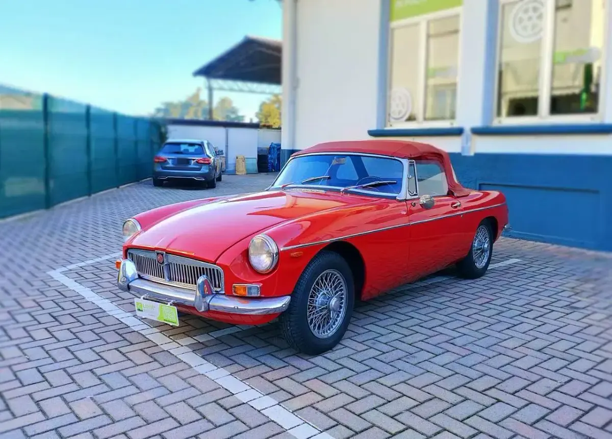 Usata MG B 96 CV (70 kW) 1963 Rosso Cabrio