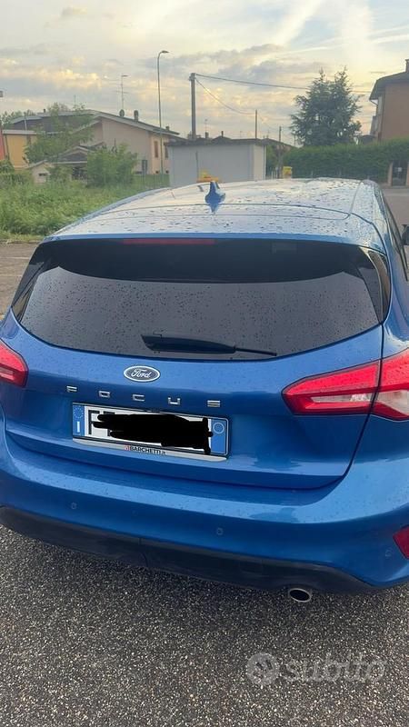 Usata Ford Focus Business Edition 125 CV (91 kW) 2019 Blu Berlina