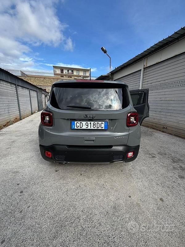 Usata Jeep Renegade 130 CV (95 kW) 2021 Grigio SUV