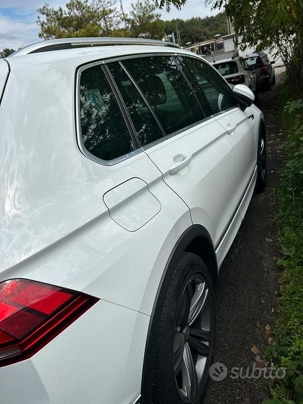Usata VW Tiguan R-line 115 CV (84 kW) 2019 SUV