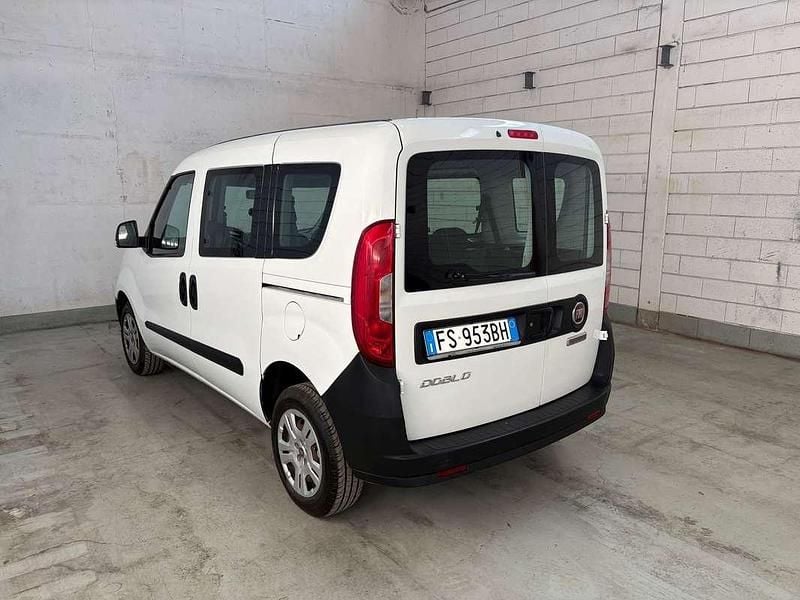 Usata Fiat Doblò 95 CV (69 kW) 2018 Bianco Monovolume