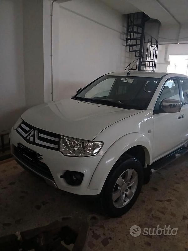 Usata Mitsubishi L200 2015 Bianco Pick-up