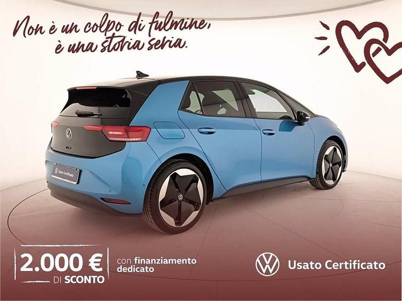 Nuova VW ID.3 Pro 150 kW (204 CV) 2026 Costa azul metallizzato nero Utilitaria