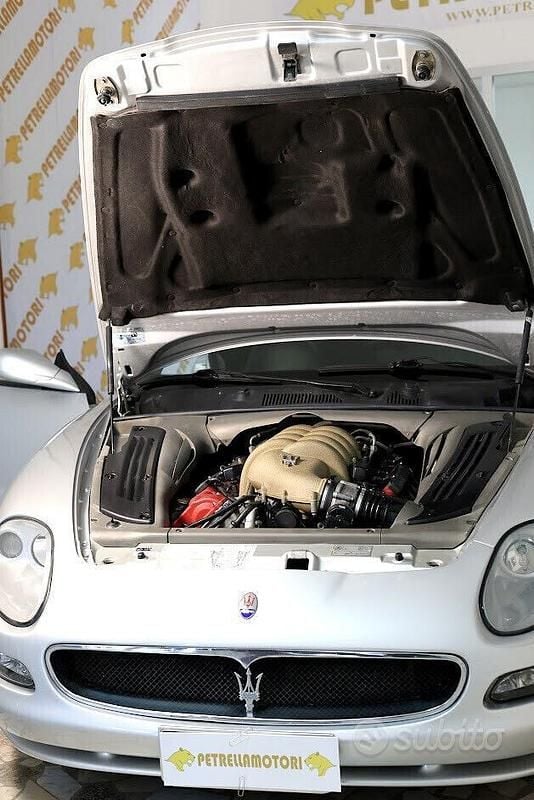 Usata Maserati Coupé 390 CV (286 kW) 2002 Grigio Coupé