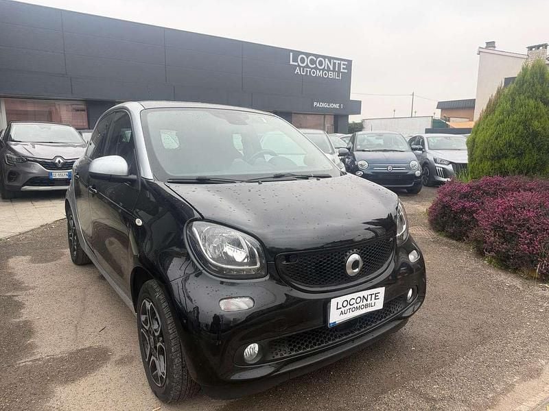 Usata Smart ForFour 71 CV (52 kW) 2019 Nero Utilitaria