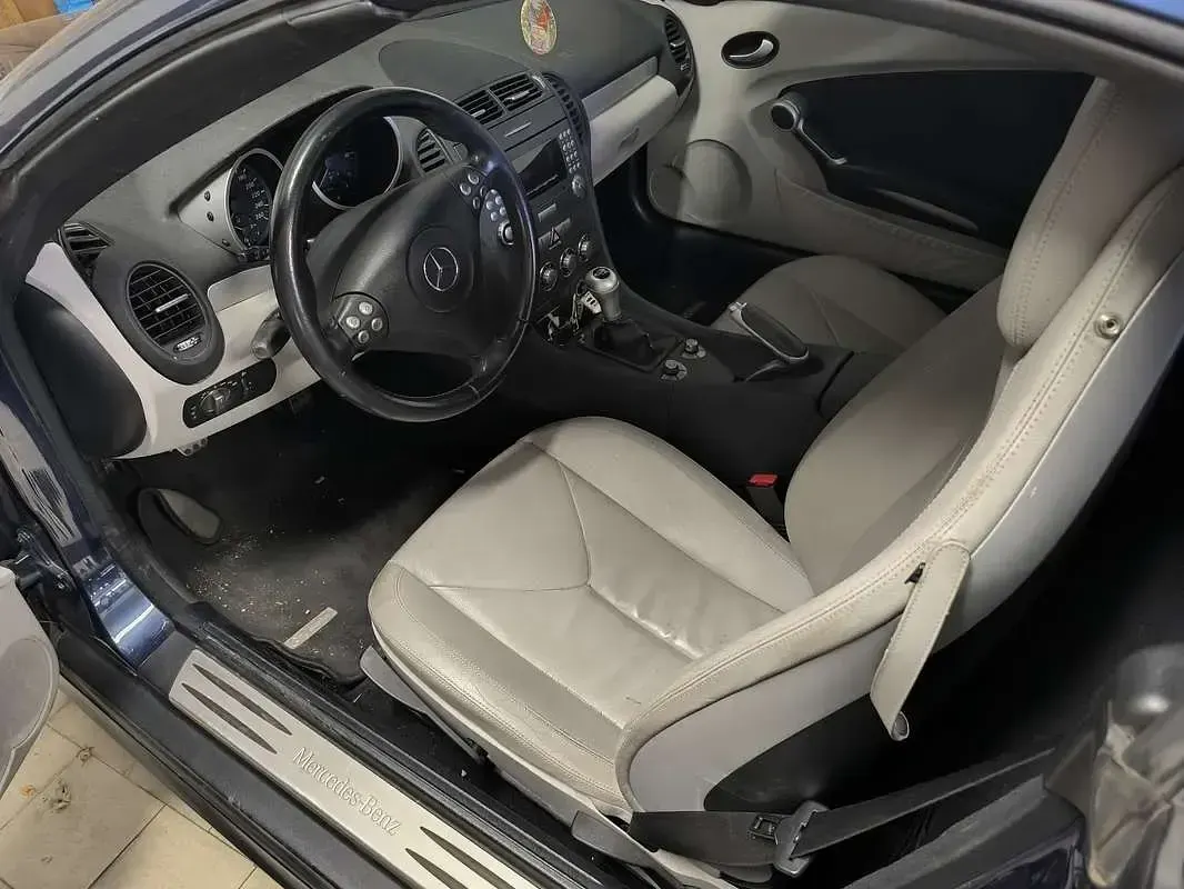 Usata Mercedes SLK200 136 CV (100 kW) 2005 Cabrio