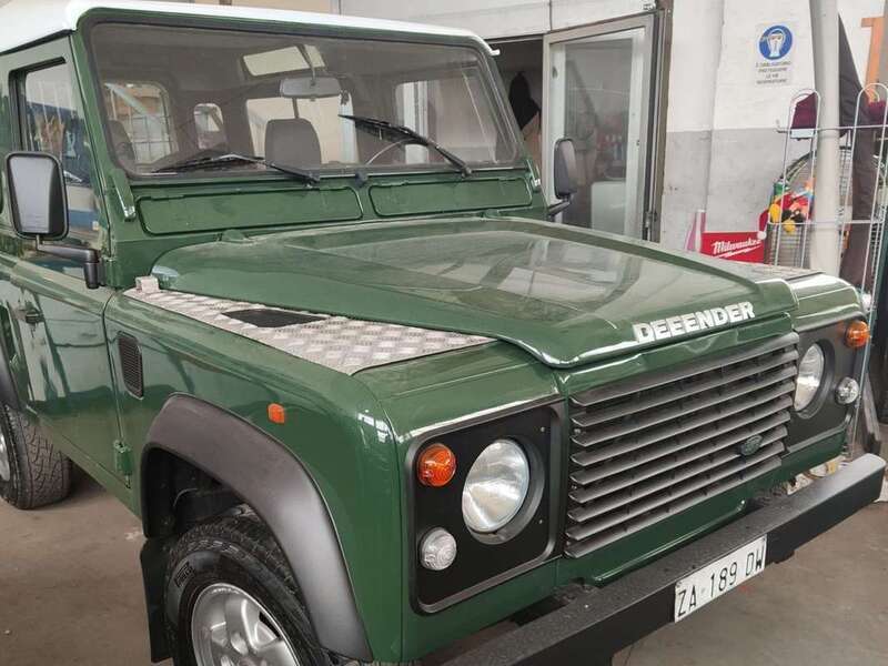 Usato 1997 Land Rover Defender 2.5 Diesel 113 CV (16.000 €)