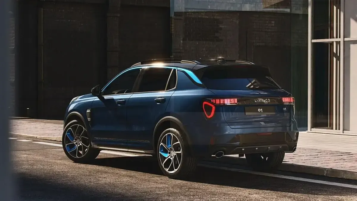 Usata Lynk & Co 01 179 CV (131 kW) 2023 Blu SUV