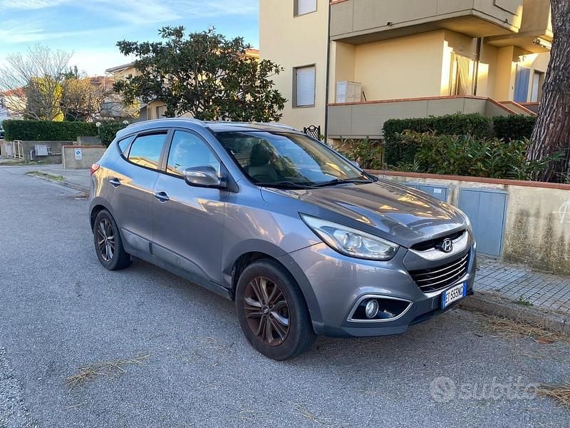 Usata Hyundai ix35 163 CV (119 kW) 2014 Grigio SUV