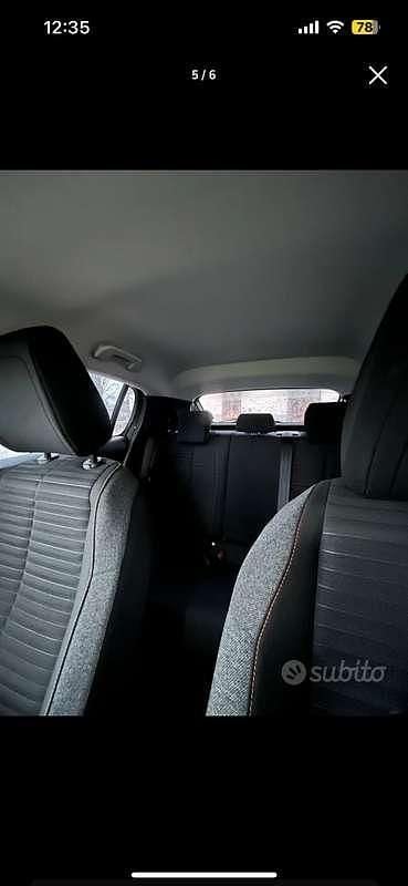 Usata Peugeot 208 Active 75 CV (55 kW) 2020 Grigio Utilitaria