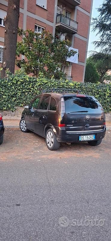 Usata Opel Meriva 90 CV (66 kW) 2008 Nero Monovolume