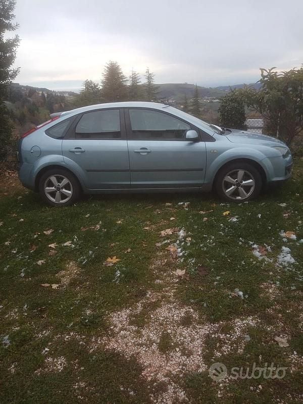 Usata Ford Focus 2005 Grigio Berlina