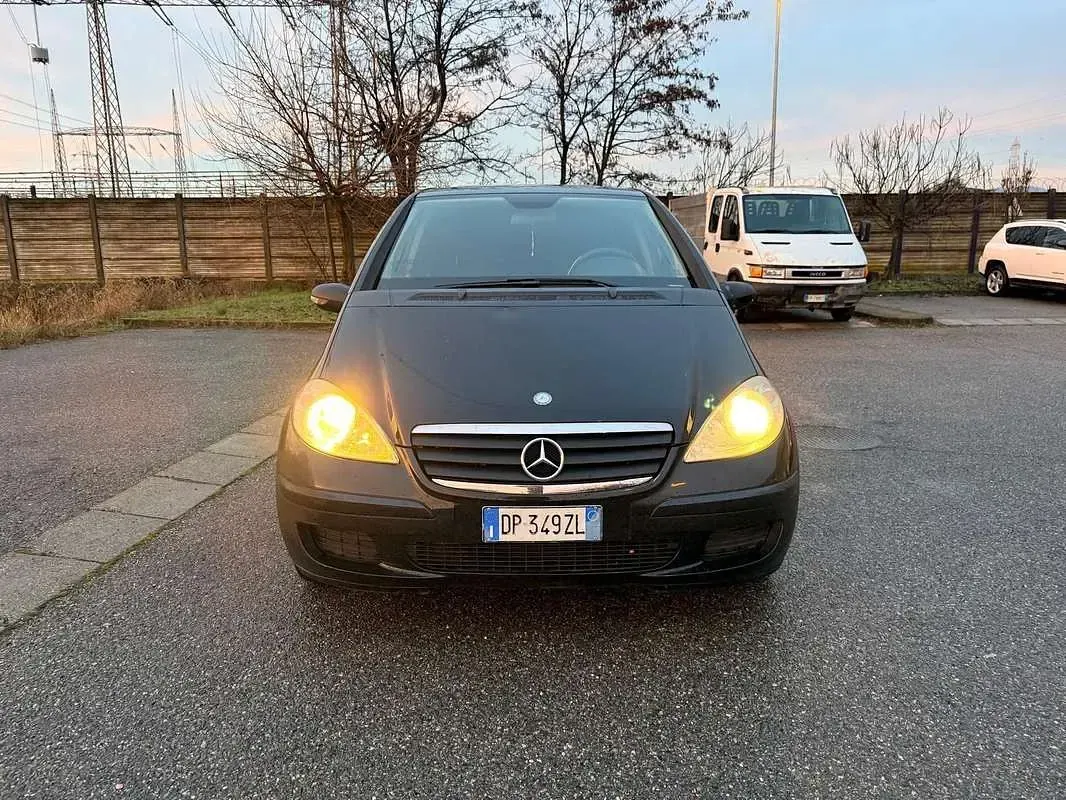 Usata Mercedes A180 Avantgarde 109 CV (80 kW) 2008 Monovolume