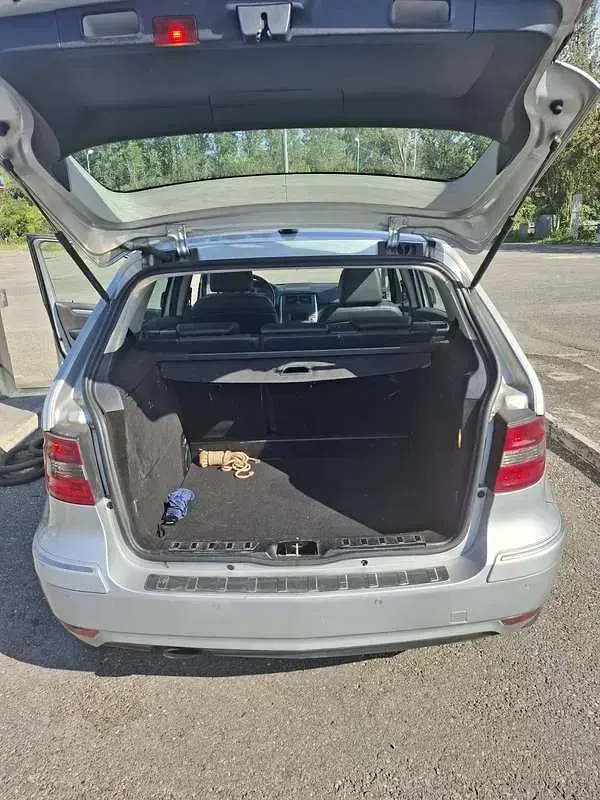 Usata Mercedes B180 109 CV (80 kW) 2009 Monovolume