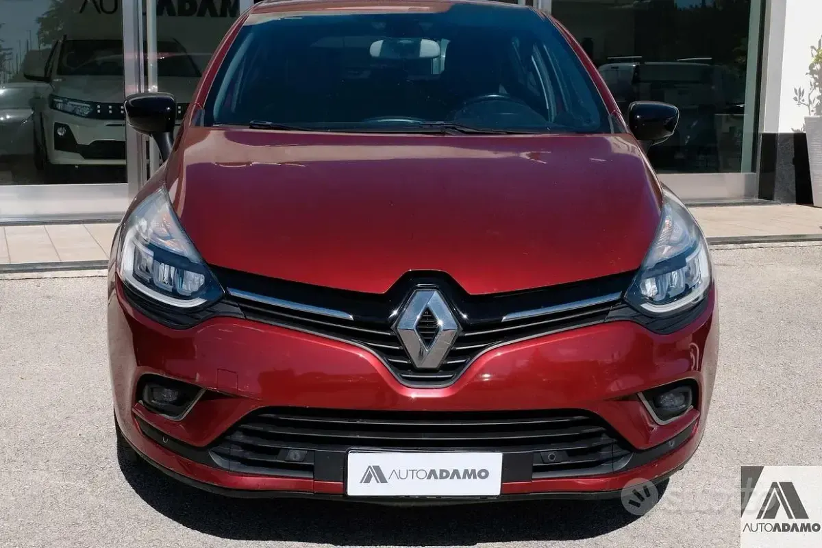 Usata Renault Clio 110 CV (80 kW) 2018 Rosso Station wagon