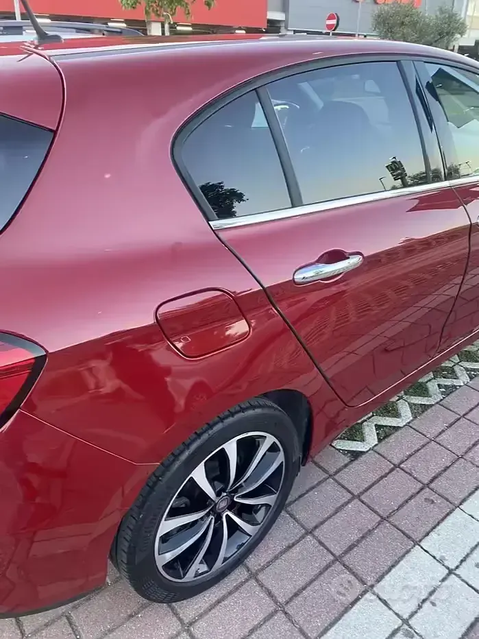 Usata Fiat Tipo 95 CV (69 kW) 2017 Rosso Utilitaria