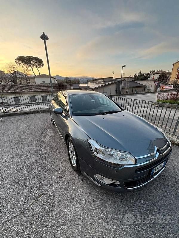 Usata Citroën C5 136 CV (100 kW) 2011 Grigio Berlina