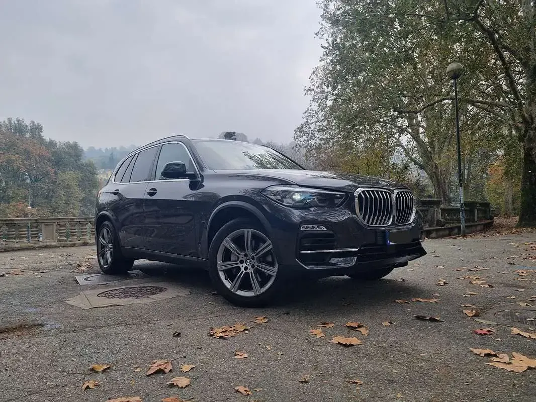 Usata BMW X5 xLine 265 CV (194 kW) 2019 Grigio SUV