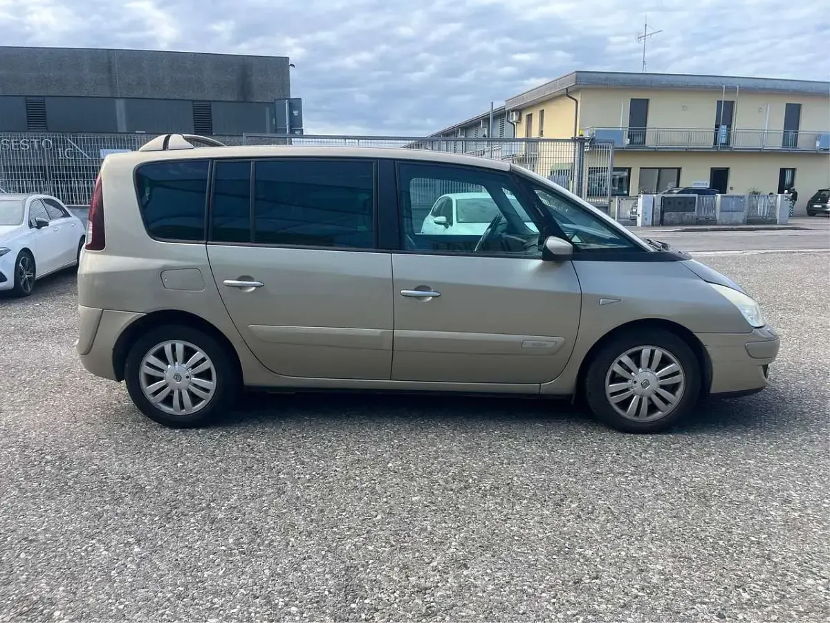 Usata Renault Espace Dynamique 173 CV (127 kW) 2006 Bronzo Monovolume