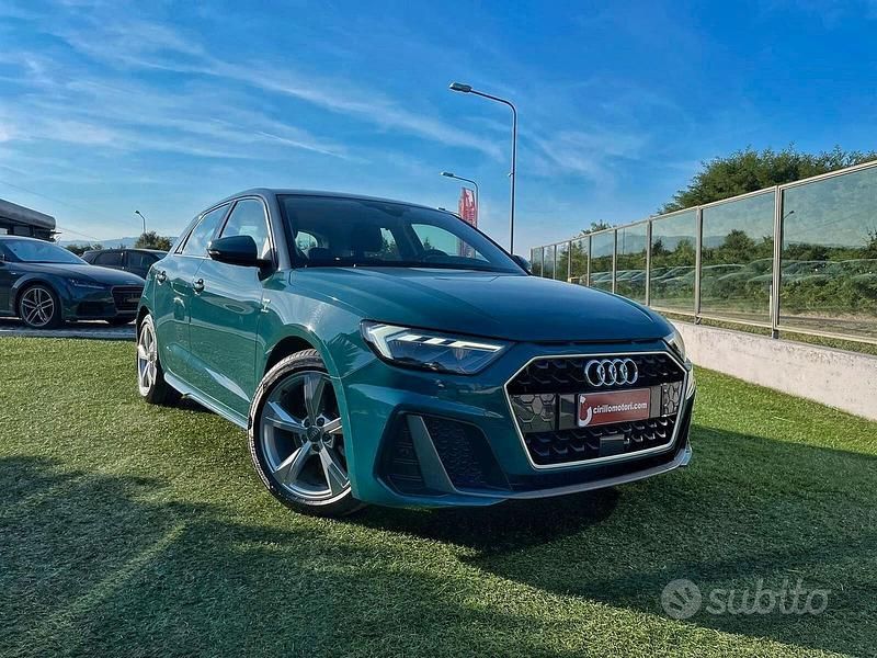 Verde Usata 2019 Audi A1 S-Line Due volumi | 18.000 € (Buon prezzo) - Immagine 1/4