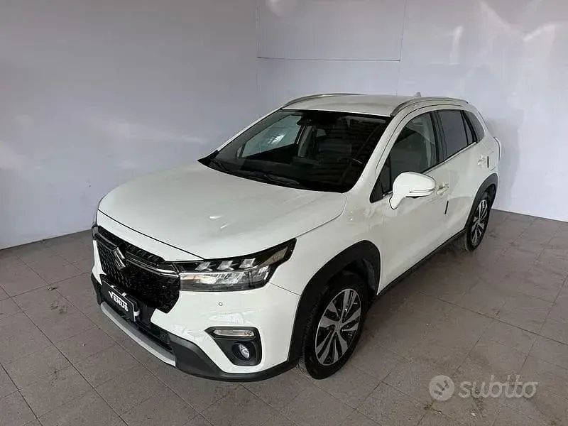 Usata Suzuki SX4 S-Cross 129 CV (94 kW) 2023 Bianco SUV