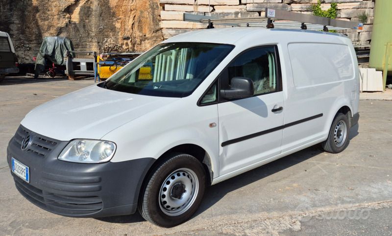 Bianco Usata 2009 VW Caddy Maxi Monovolume | 7000 € - Immagine 1/4