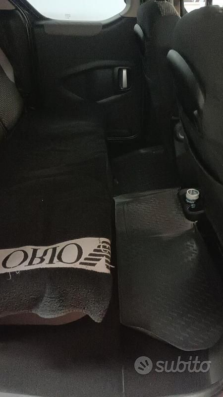 Usata Peugeot Partner 2014 Marrone Monovolume