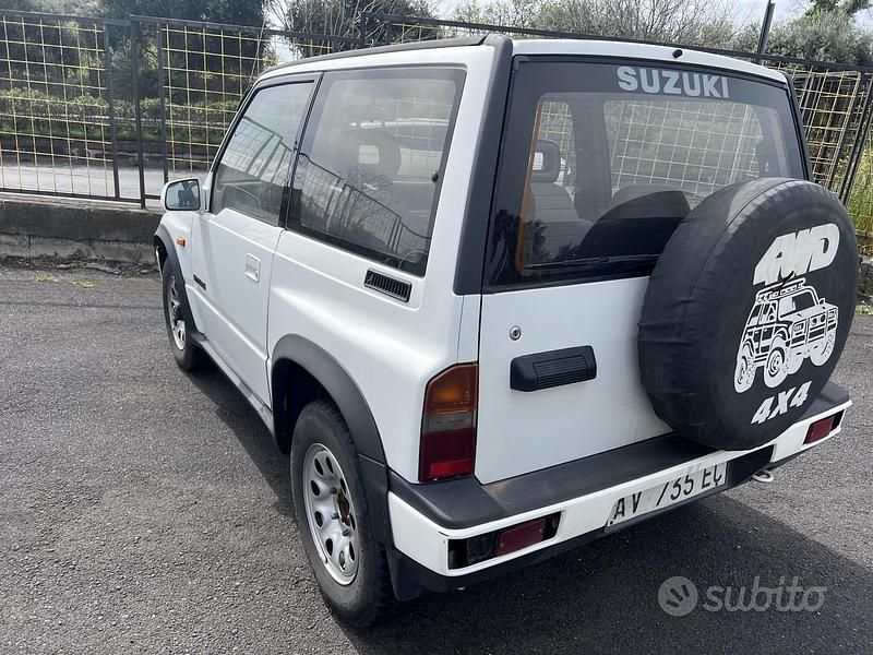 Usata Suzuki Vitara 1989 Bianco SUV