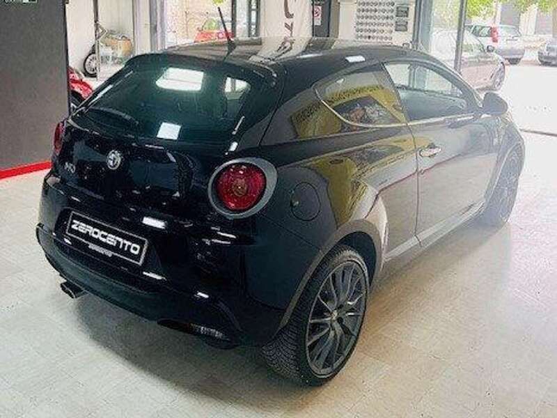 Usata Alfa Romeo MiTo 170 CV (125 kW) 2011 Nero etna Utilitaria