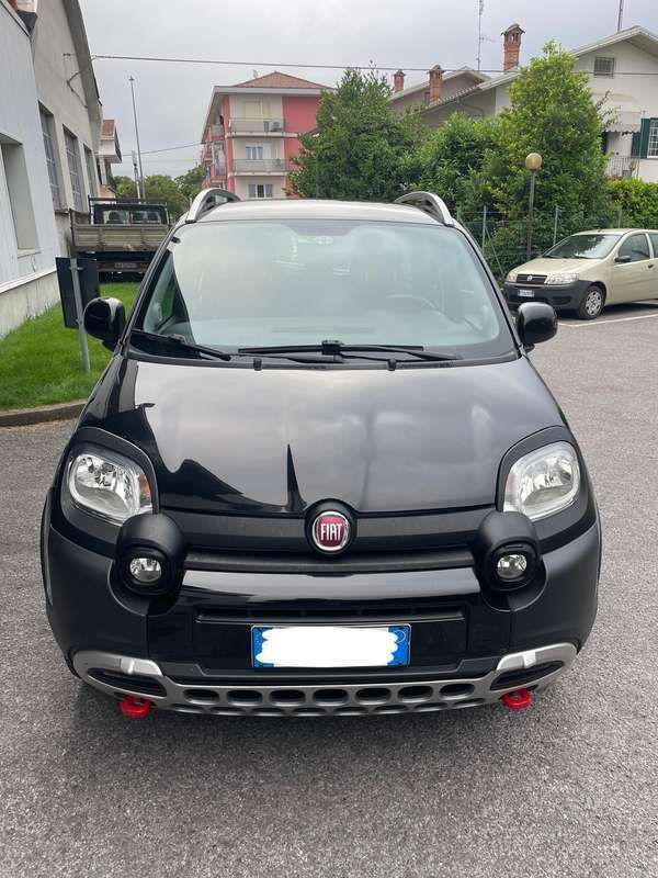 Nero Usata 2016 Fiat Panda Cross Cross Due volumi | 9000 € (Super prezzo) - Immagine 1/4