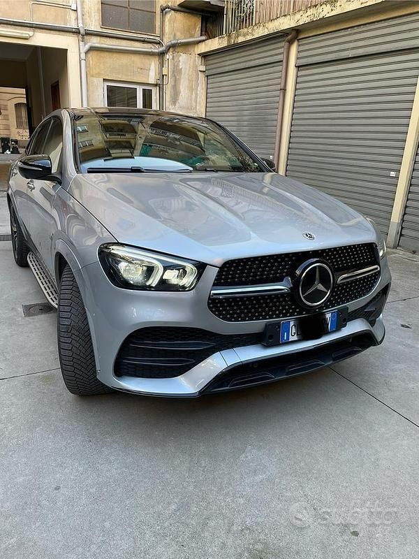 Grigio Usata 2022 Mercedes GLE350 Coupé | 56.500 € (Molto cara) - Immagine 1/4