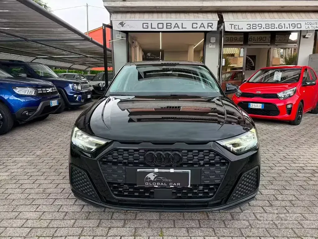Usata Audi A1 Admired 110 CV (80 kW) 2021 Nero SUV