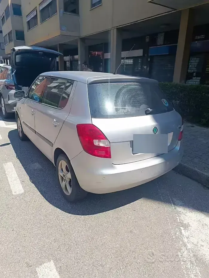 Usata Skoda Fabia 85 CV (62 kW) 2008 Grigio Berlina