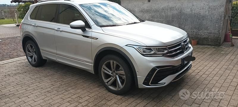 Usata VW Tiguan 150 CV (110 kW) 2023 Grigio SUV
