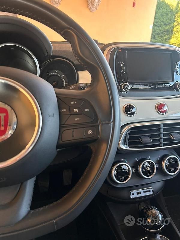 Usata Fiat 500X 120 CV (88 kW) 2016 Bianco SUV