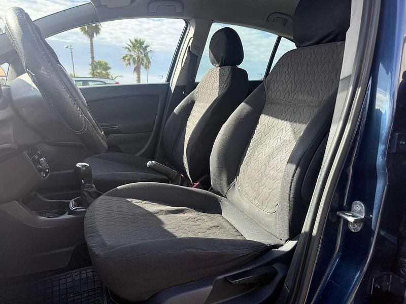 Usata Opel Corsa Edition 75 CV (55 kW) 2014 Blu/azzurro Utilitaria