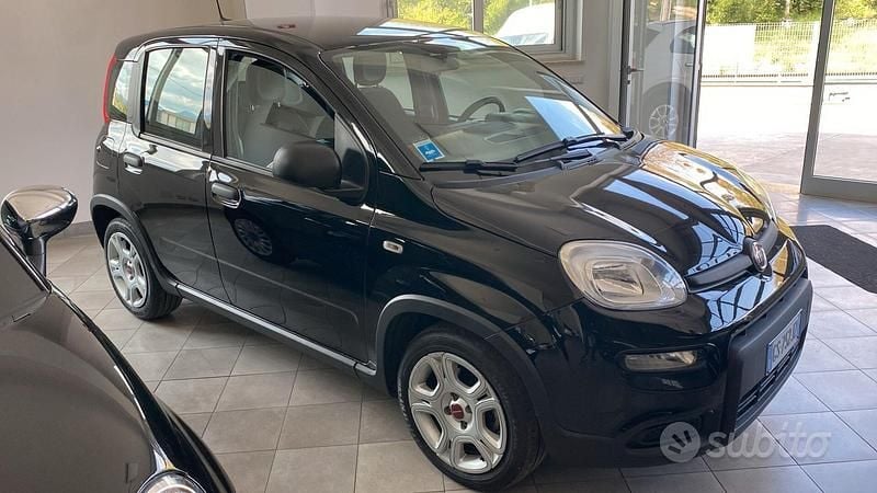 Usata Fiat Panda S 70 CV (51 kW) 2023 Nero Utilitaria