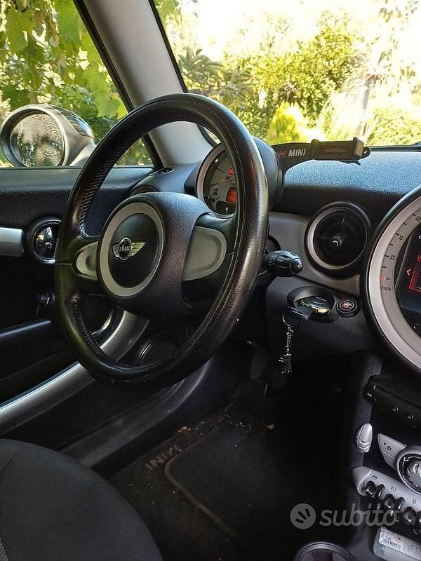 Usata Mini One D 90 CV (66 kW) 2010 Grigio Utilitaria