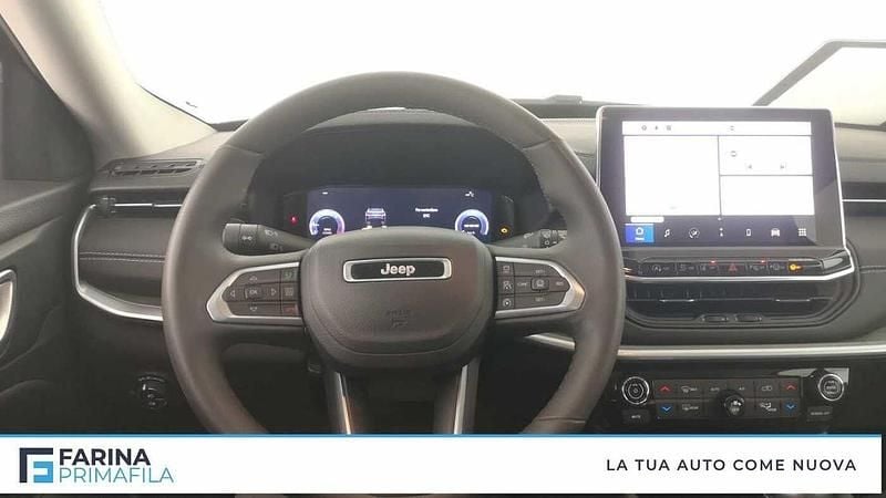 Usado Jeep Compass Limited 130 CV (95 kW) 2024 Gris SUV